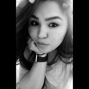 Meet your Posher, Isabel